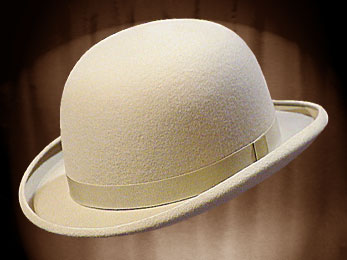 CHAPEAU MELON ECRU (Delai 2/3 semaines)